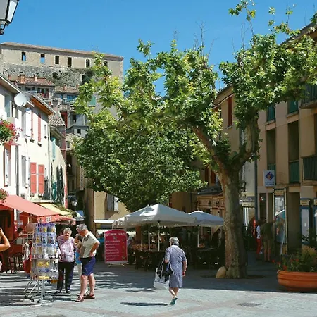 Maison Dans Le Centre Historique De - Ideale Cures Thermales بيت للعطل