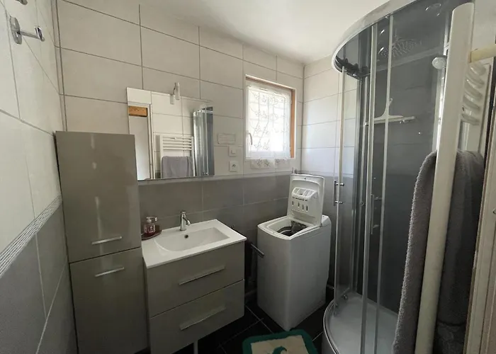 Maison Dans Le Centre Historique De - Ideale Cures Thermales Holiday home